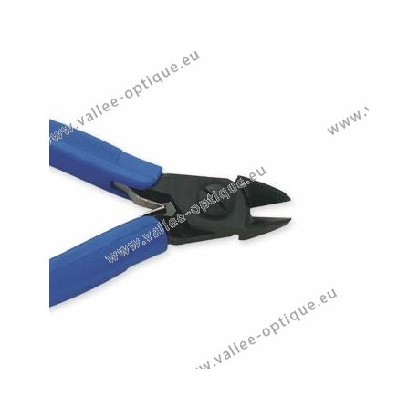 Side cutting plier