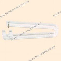 Extracting tweezers for plastic staple sockets