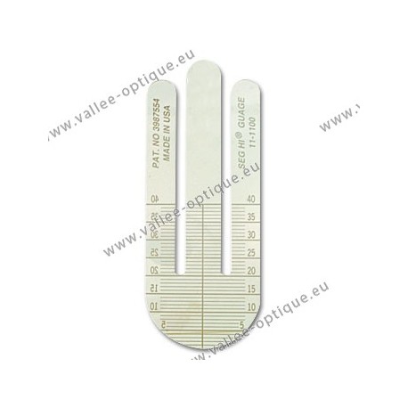 Ruler for measuring heights of bifocal segments