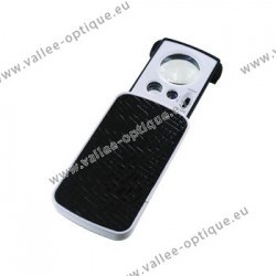 Illuminating pocket magnifier